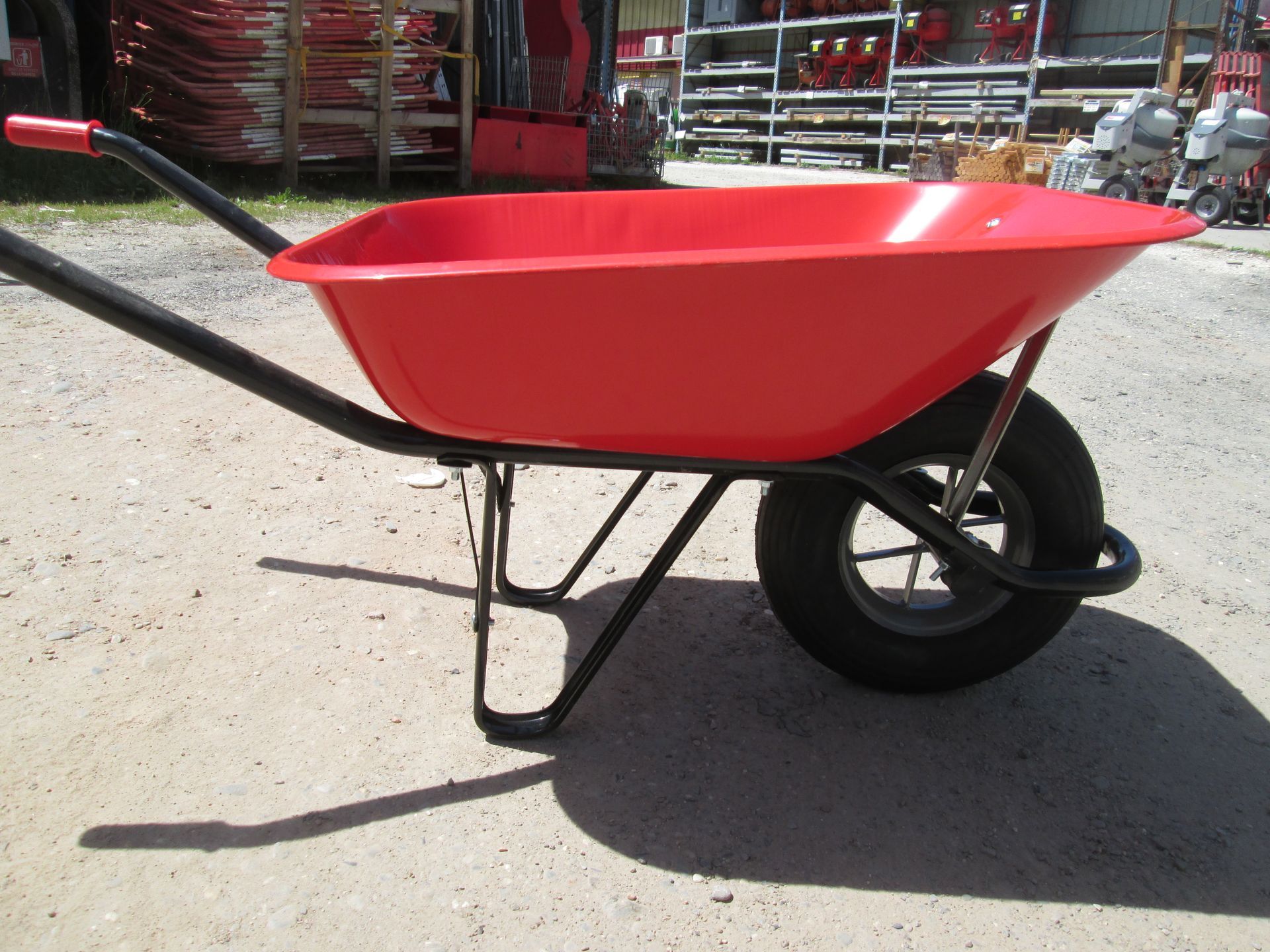 Brouettes neuves déstockage